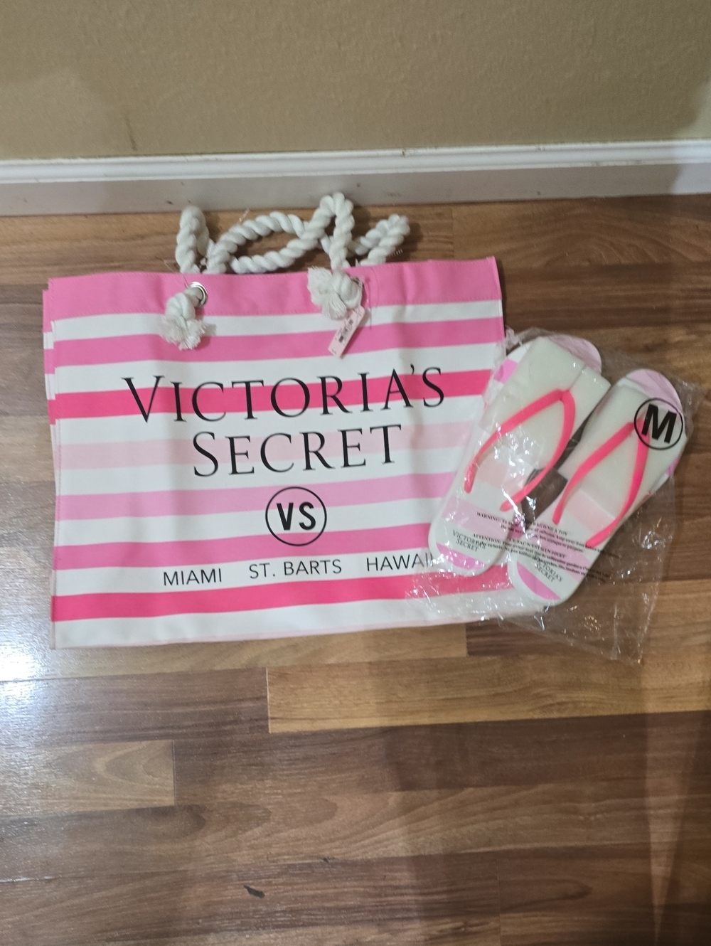 NWT Victoria's Secret Pink and White Striped Tote with Pink-Accent Flip Flops